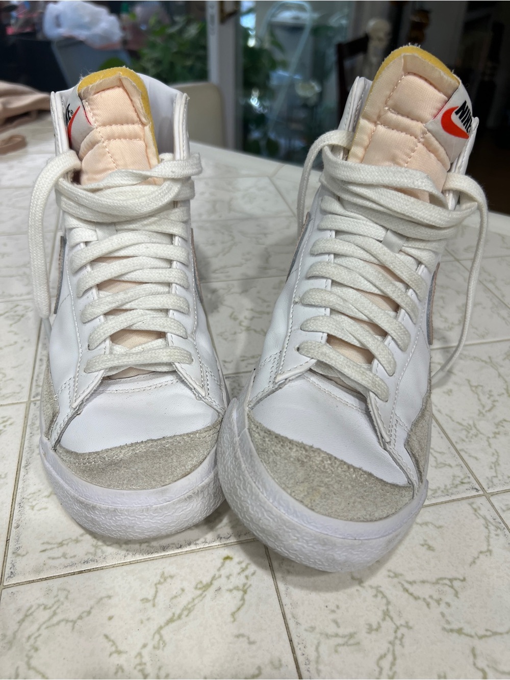 Nike Women’s White High-Top Sneakers with Pink Swish. Size 8